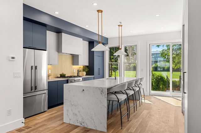 17 Lothrop St 17, Boston, MA 02135
