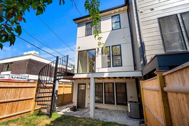 17 Lothrop St 17, Boston, MA 02135