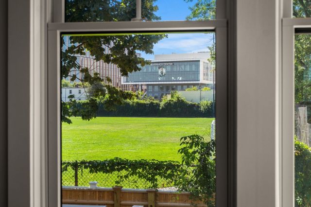 17 Lothrop St 17, Boston, MA 02135