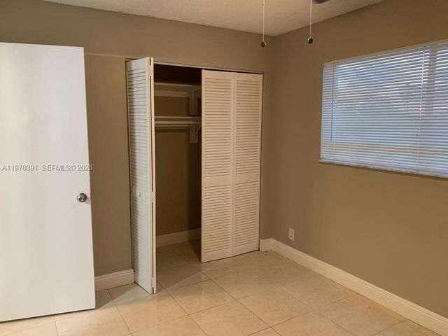 8700 N Sherman Circle 305, Miramar, FL 33025