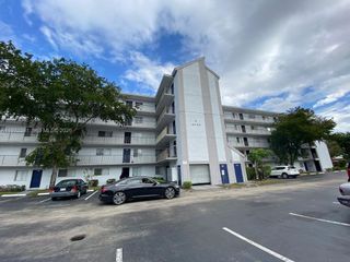 8700 N Sherman Circle 305, Miramar, FL 33025