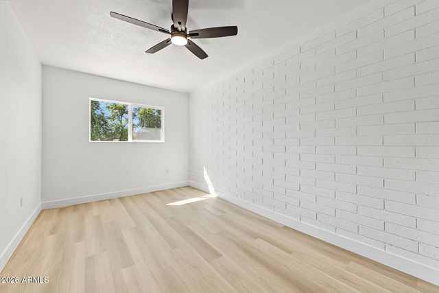 5009 N 62ND Avenue, Glendale, AZ 85301