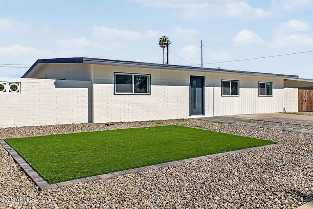 5009 N 62ND Avenue, Glendale, AZ 85301