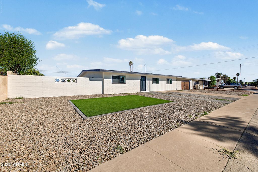 5009 N 62ND Avenue, Glendale, AZ 85301 — photo 4