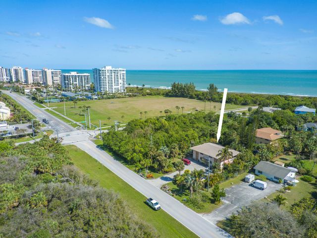 2504 Atlantic Beach Boulevard 2b, Hutchinson Island, FL 34949