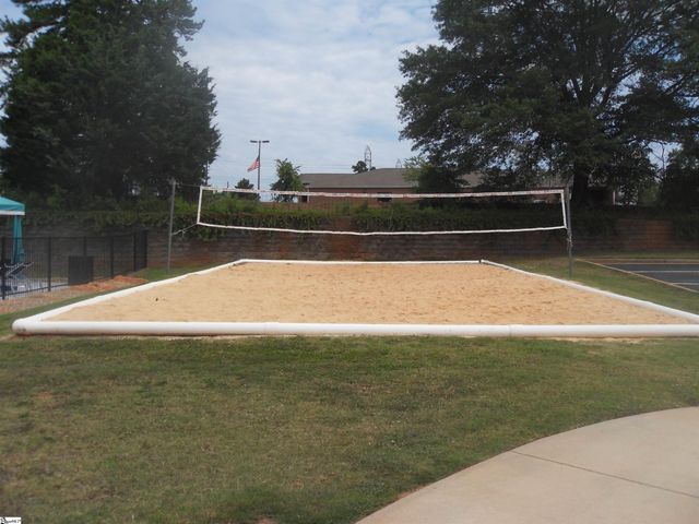 122 University Village Drive, Central, SC 29630