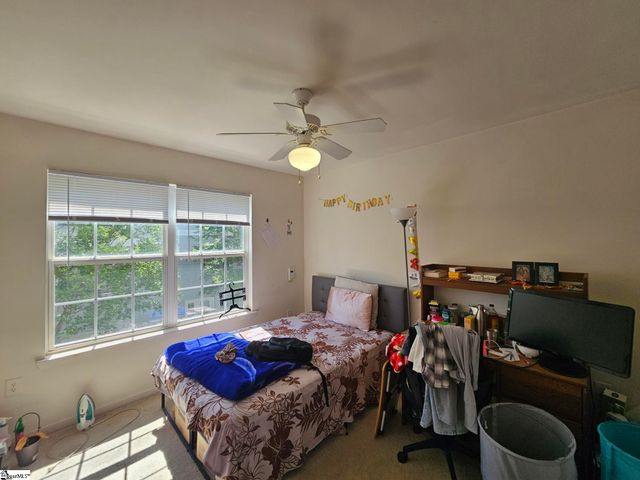122 University Village Drive, Central, SC 29630