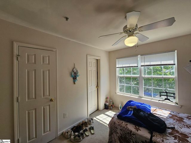 122 University Village Drive, Central, SC 29630