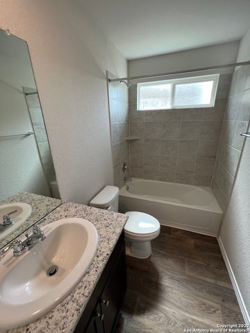 15315 Shortwing, San Antonio, TX 78253