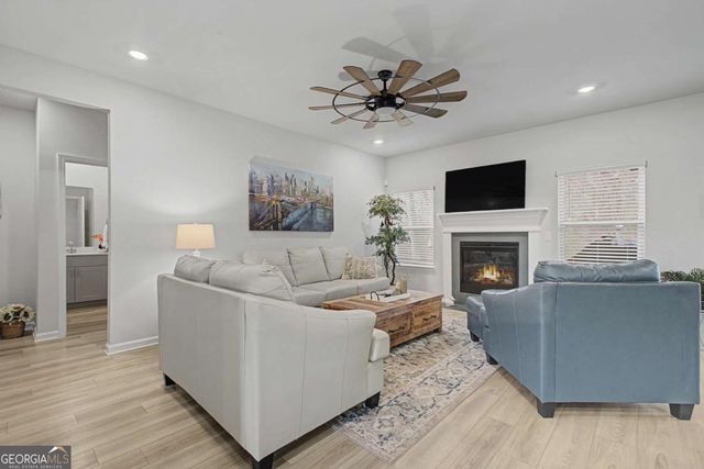 87 Cranson Walk, Pendergrass, GA 30567