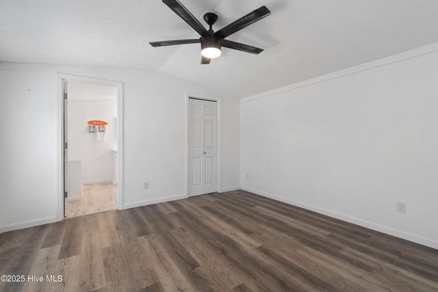 2744 Ocean View Avenue SW, Supply, NC 28462
