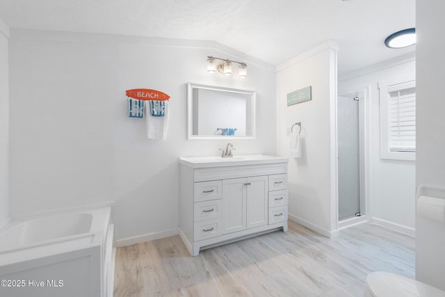 2744 Ocean View Avenue SW, Supply, NC 28462