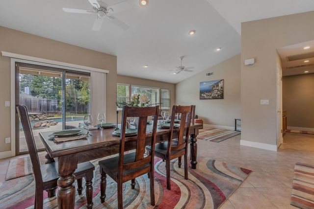 102 Spring Water Way, Folsom, CA 95630