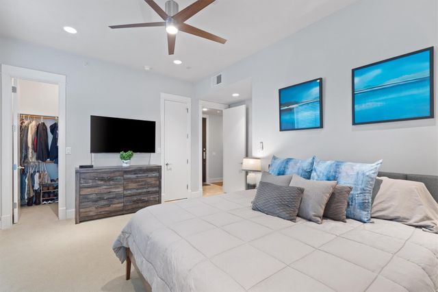 1101 Ivean Pearson RD E208, Lago Vista, TX 78645