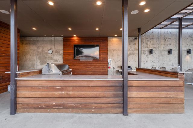 1101 Ivean Pearson RD E208, Lago Vista, TX 78645