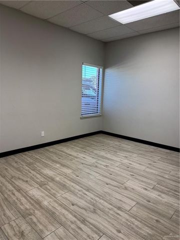 833 E Esperanza Avenue C, Mcallen, TX 78501