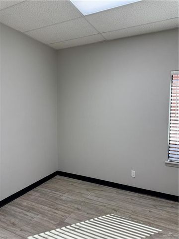 833 E Esperanza Avenue C, Mcallen, TX 78501