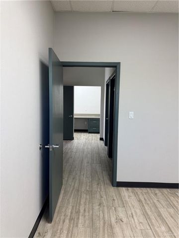 833 E Esperanza Avenue C, Mcallen, TX 78501