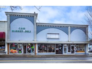 831 Se CASS Ave, Roseburg, OR 97470