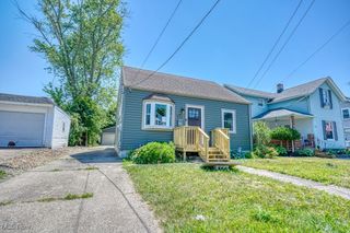 1211 W 10th Street, Lorain, OH 44052