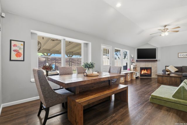 1228 Dove, Schertz, TX 78154