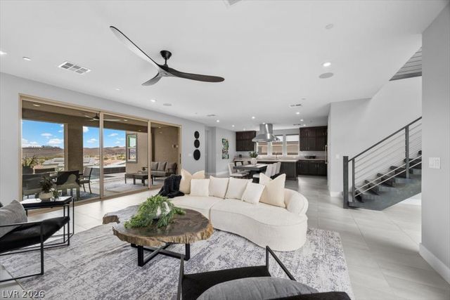 1984 Regal Bluff Drive, Henderson, NV 89052