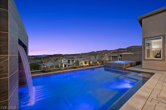 1984 Regal Bluff Drive, Henderson, NV 89052