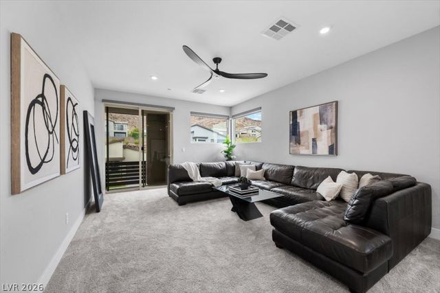1984 Regal Bluff Drive, Henderson, NV 89052