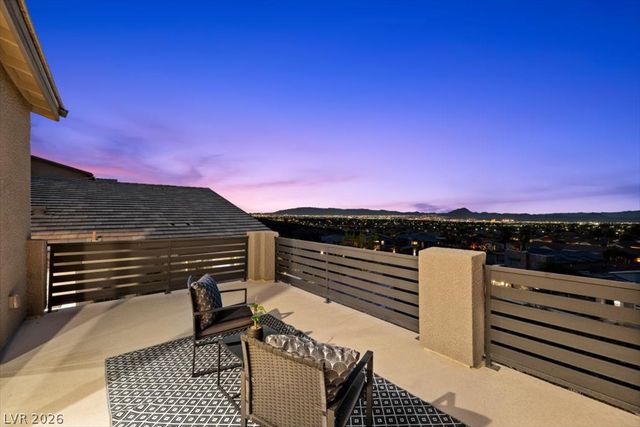 1984 Regal Bluff Drive, Henderson, NV 89052