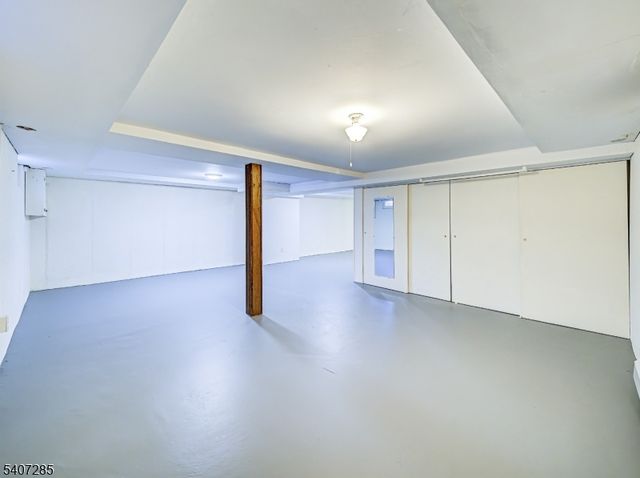 402 W Frech Ave, Manville Boro, NJ 08835