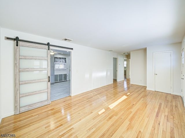 402 W Frech Ave, Manville Boro, NJ 08835