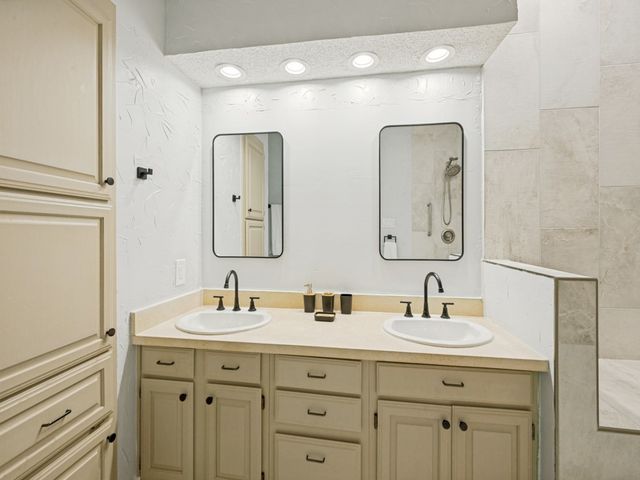 1200 Riverchase Lane 125, Arlington, TX 76011