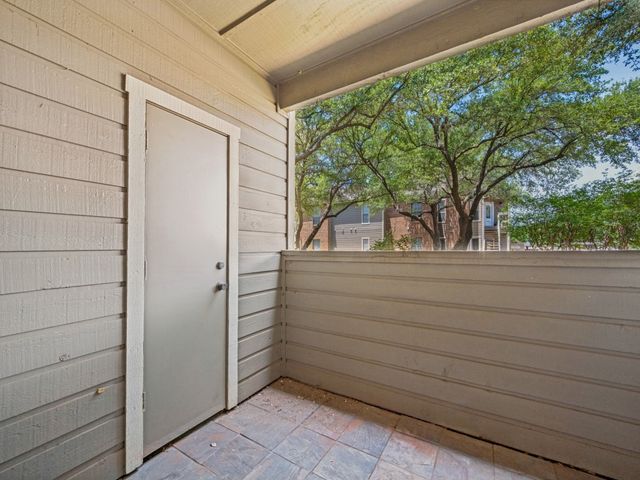 1200 Riverchase Lane 125, Arlington, TX 76011