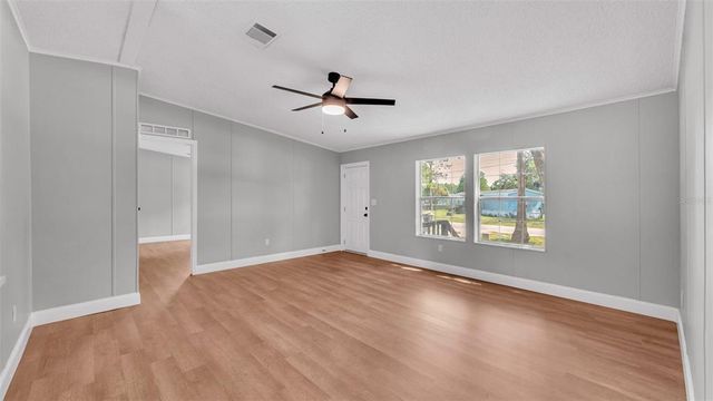5751 CHERRY TREE DRIVE, Lakeland, FL 33811