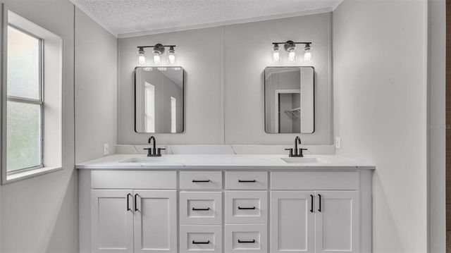 5751 CHERRY TREE DRIVE, Lakeland, FL 33811