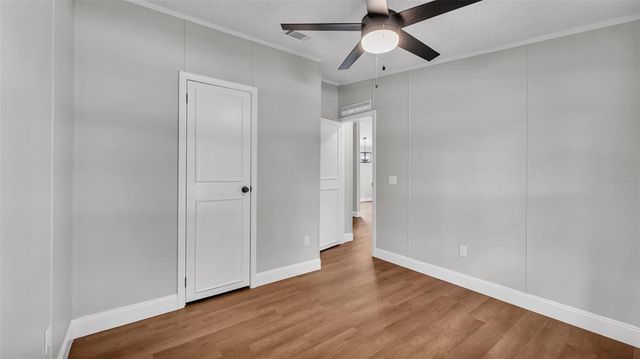5751 CHERRY TREE DRIVE, Lakeland, FL 33811