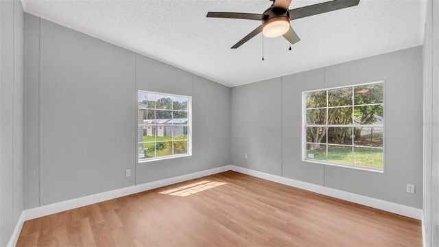 5751 CHERRY TREE DRIVE, Lakeland, FL 33811