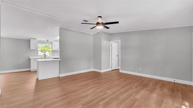 5751 CHERRY TREE DRIVE, Lakeland, FL 33811
