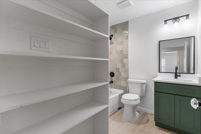 1001 Belvedere Drive, Arlington, TX 76010