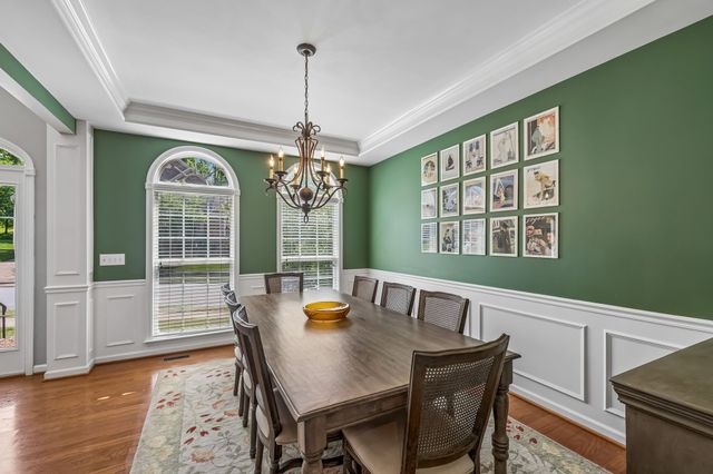 1009 Stone Ridge Dr, Nashville, TN 37211