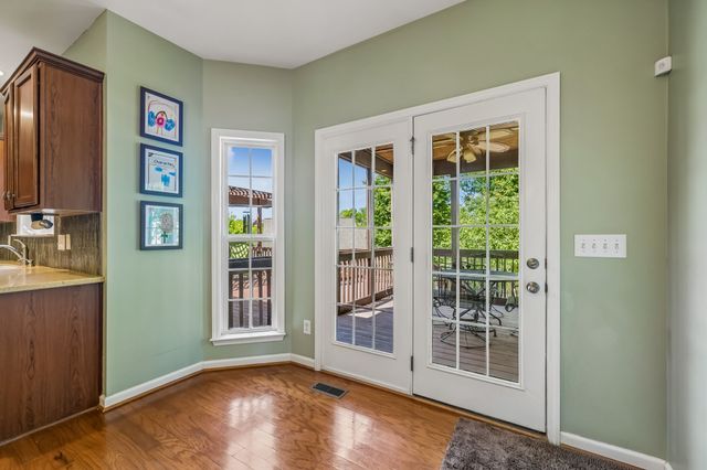 1009 Stone Ridge Dr, Nashville, TN 37211