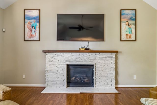 1009 Stone Ridge Dr, Nashville, TN 37211