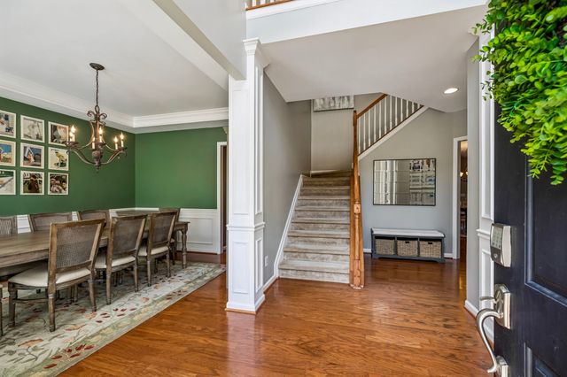 1009 Stone Ridge Dr, Nashville, TN 37211