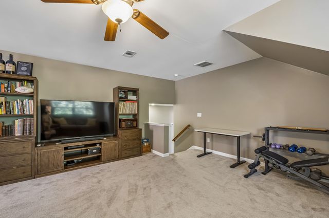 1009 Stone Ridge Dr, Nashville, TN 37211
