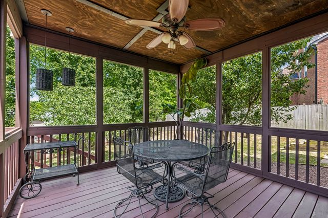 1009 Stone Ridge Dr, Nashville, TN 37211