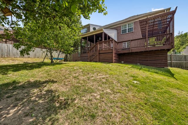 1009 Stone Ridge Dr, Nashville, TN 37211