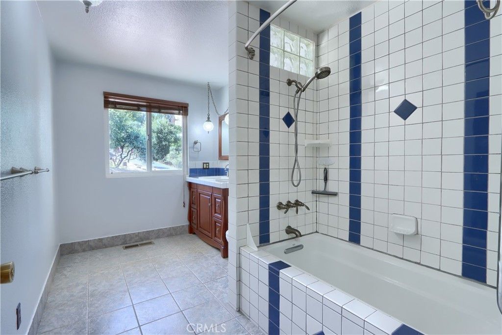 Image 23 of property listing at 5750 Glacier Point, Mariposa, CA 95338