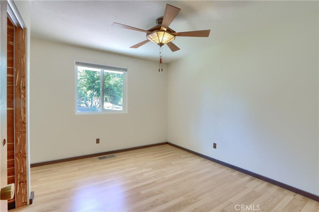 Image 25 of property listing at 5750 Glacier Point, Mariposa, CA 95338