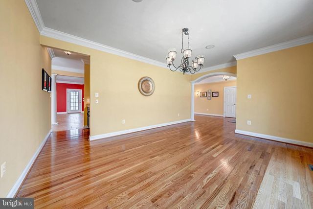 8986 WOODWARD RD, Marshall, VA 20115