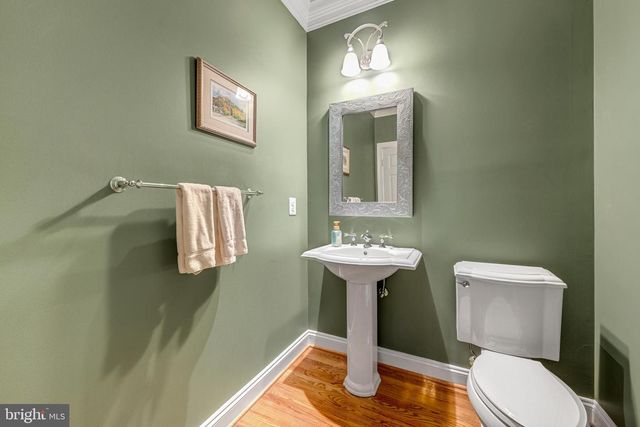 8986 WOODWARD RD, Marshall, VA 20115